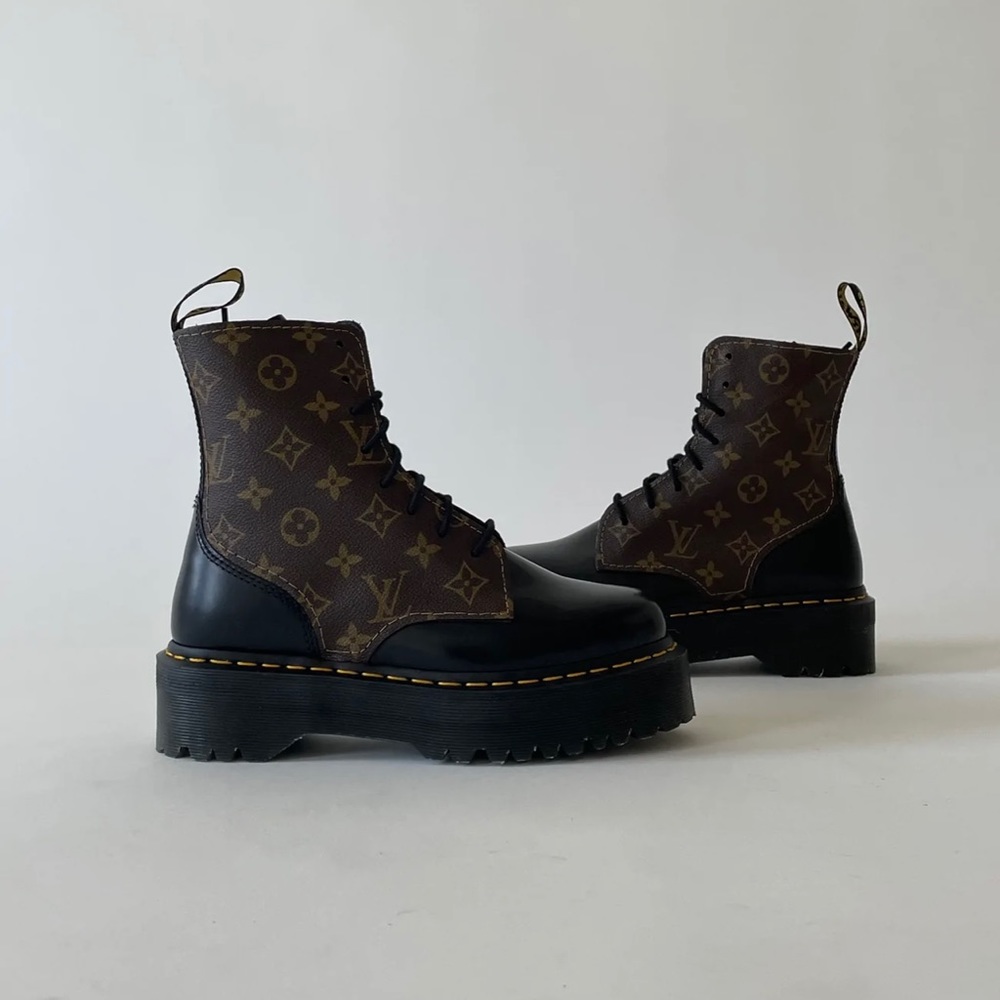 Louis Vuitton Classic Brown Doc Martins Size 9